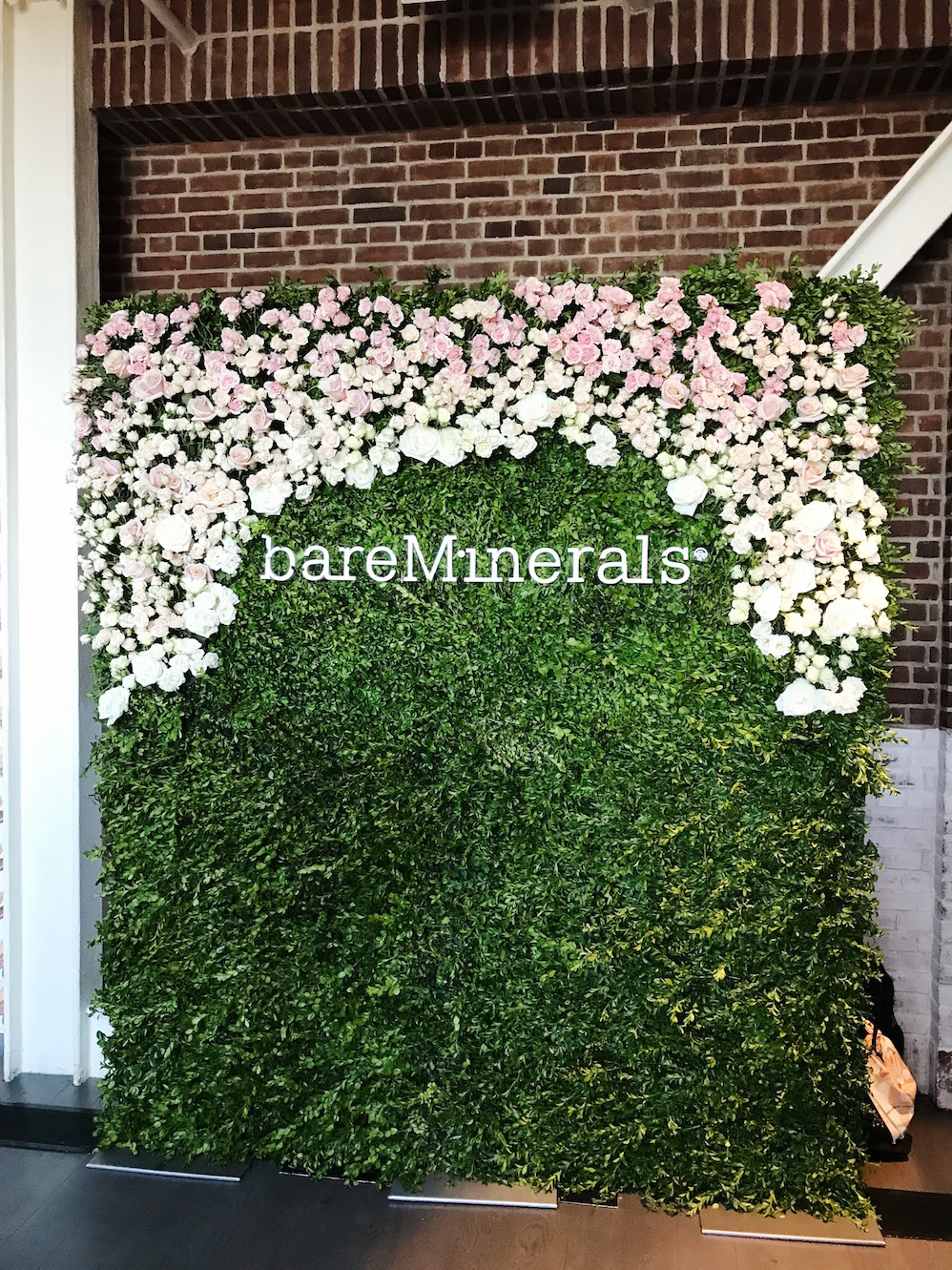 floral grass wall